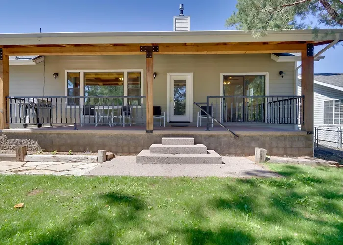 Modern Show W/ Bbq & Fire Pit! Holiday home