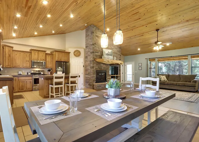 Modern Show W/ Bbq & Fire Pit! *